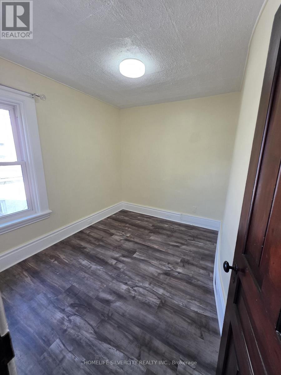 79 Scott Street, St. Thomas, Ontario  N5P 1L1 - Photo 27 - X12499456