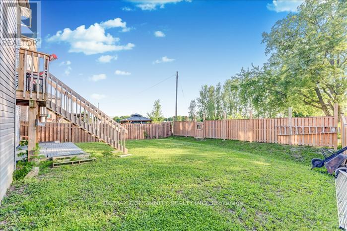 22 Sunderland Meadows Drive N, Brock, Ontario  L0C 1H0 - Photo 4 - N12540294