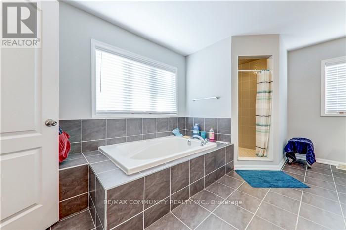 22 Sunderland Meadows Drive N, Brock, Ontario  L0C 1H0 - Photo 7 - N12540294