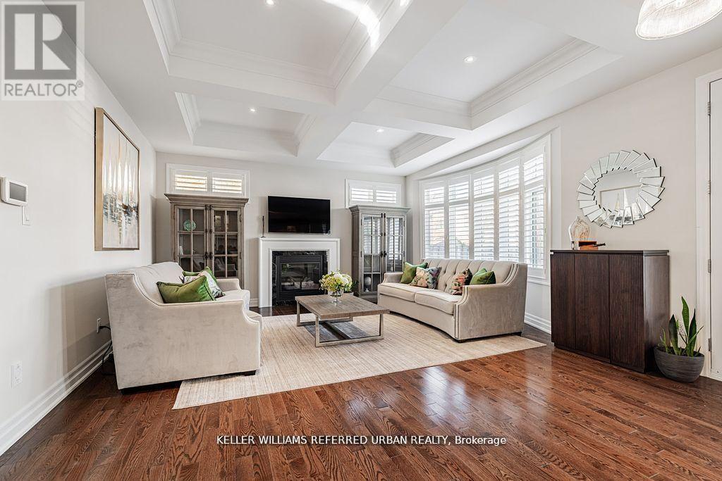 113 Burns Boulevard, King, Ontario  L7B 0M5 - Photo 7 - N12540394