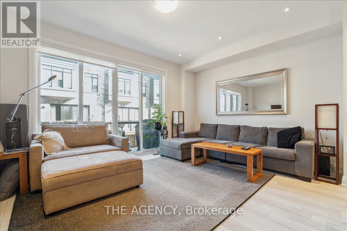 84 Salterton Circle, Vaughan, Ontario  L6A 4Z1 - Photo 15 - N12540446