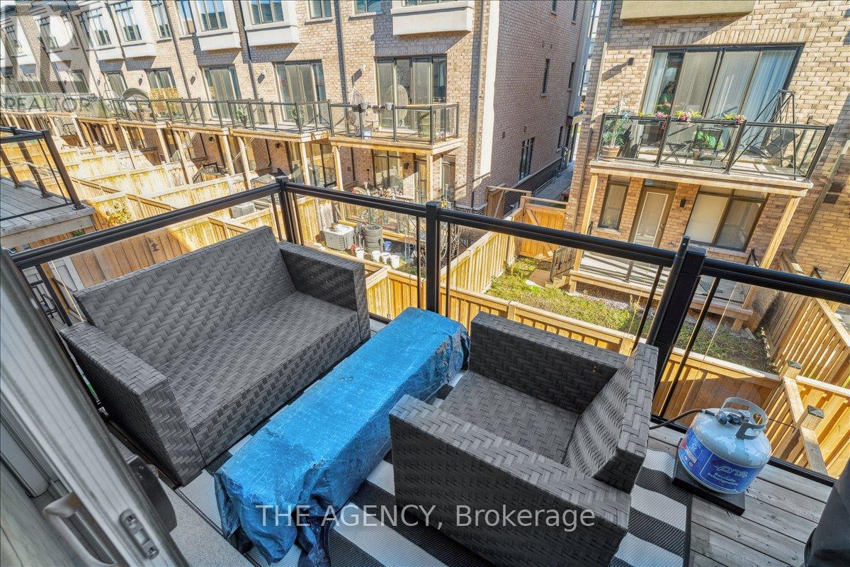 84 Salterton Circle, Vaughan, Ontario  L6A 4Z1 - Photo 17 - N12540446