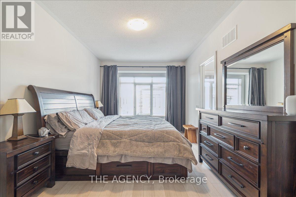 84 Salterton Circle, Vaughan, Ontario  L6A 4Z1 - Photo 25 - N12540446