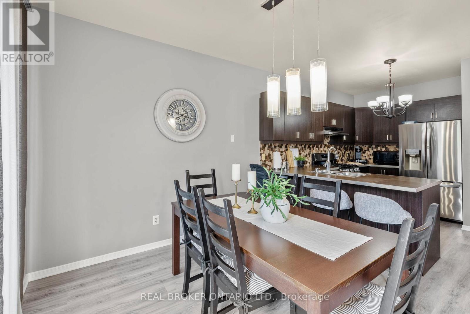 85 Laurier Avenue, Richmond Hill, Ontario  L4E 4P7 - Photo 20 - N12540468