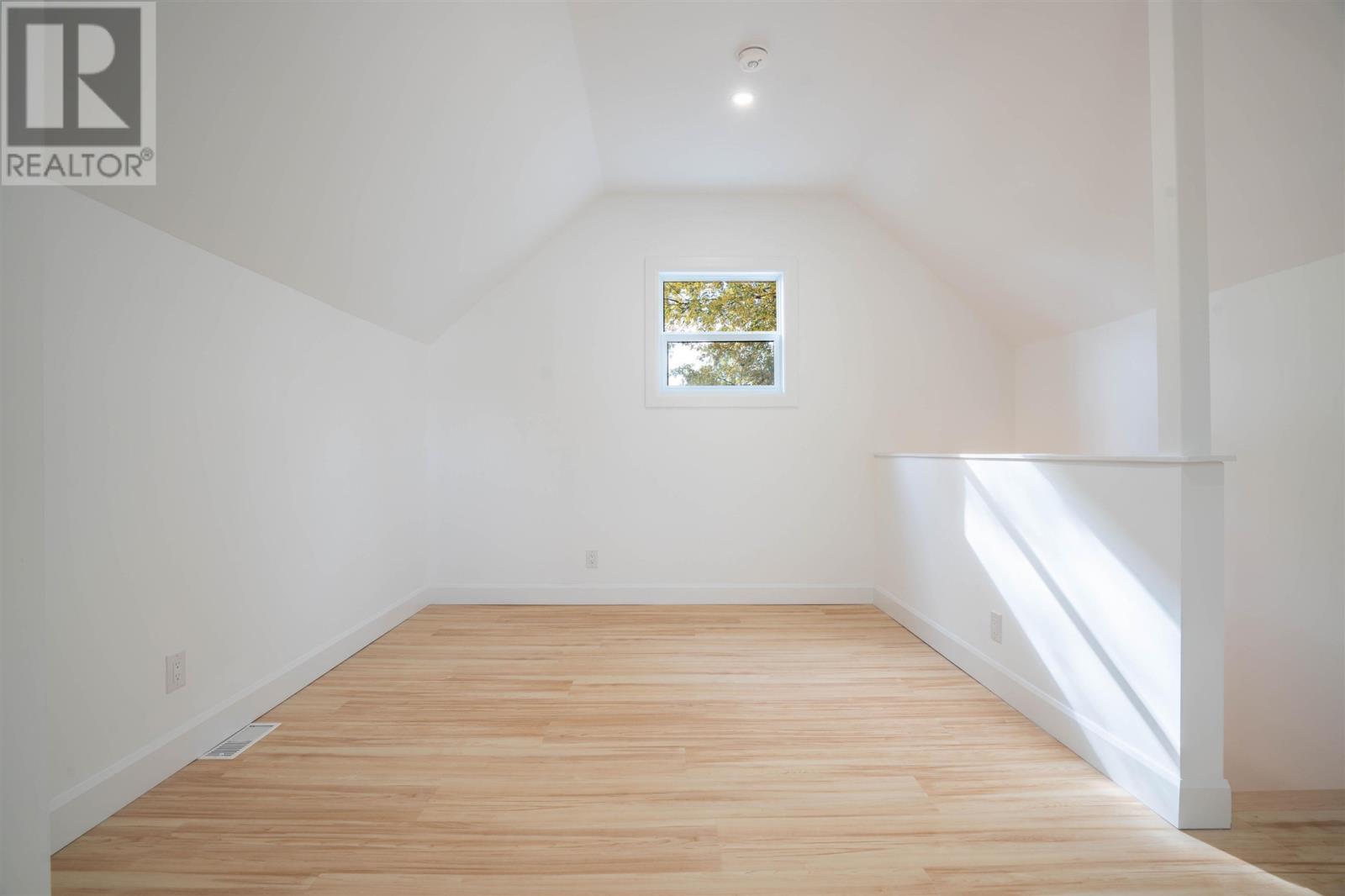 397 Northland Rd, Sault Ste. Marie, Ontario  P6C 3N5 - Photo 29 - SM253070