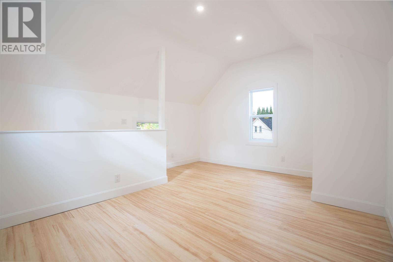 397 Northland Rd, Sault Ste. Marie, Ontario  P6C 3N5 - Photo 31 - SM253070