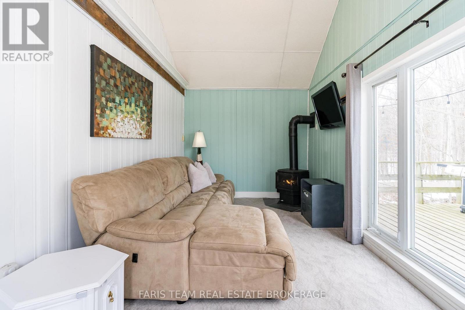 4047 Horseshoe Valley Road W, Springwater, Ontario  L9X 0Z6 - Photo 18 - S12540462