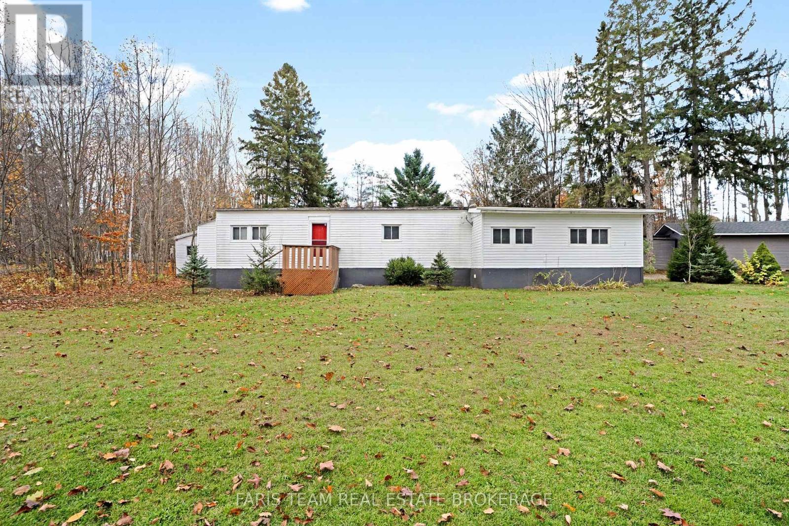 2235 Ron Jones Road E5, Tay, Ontario  L4R 4K3 - Photo 21 - S12540494
