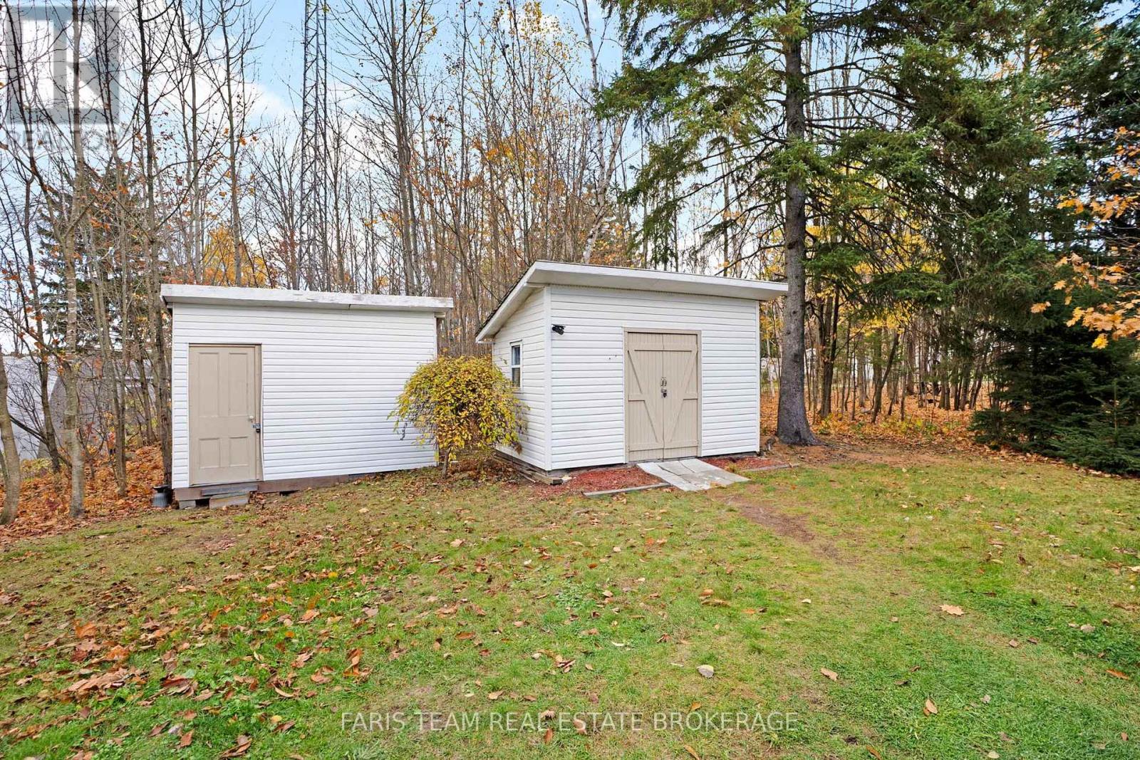 2235 Ron Jones Road E5, Tay, Ontario  L4R 4K3 - Photo 26 - S12540494