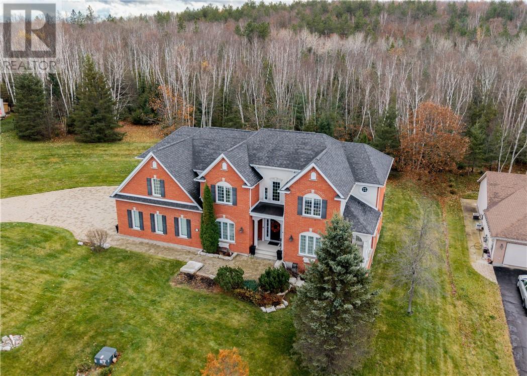 41 Bonnie Drive, Lively, Ontario  P3Y 1P6 - Photo 2 - 2125637