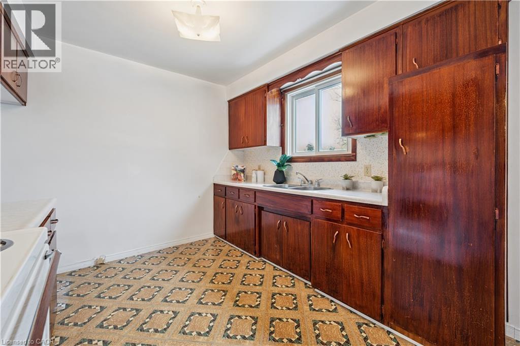 46 Montana Road, Guelph, Ontario  N1E 3M2 - Photo 13 - 40787356