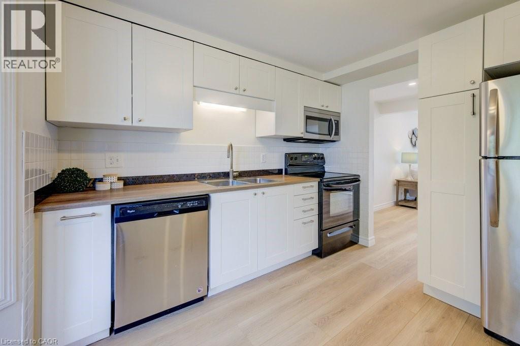 464b Exmoor Street, Waterloo, Ontario  N2K 3T7 - Photo 7 - 40771392