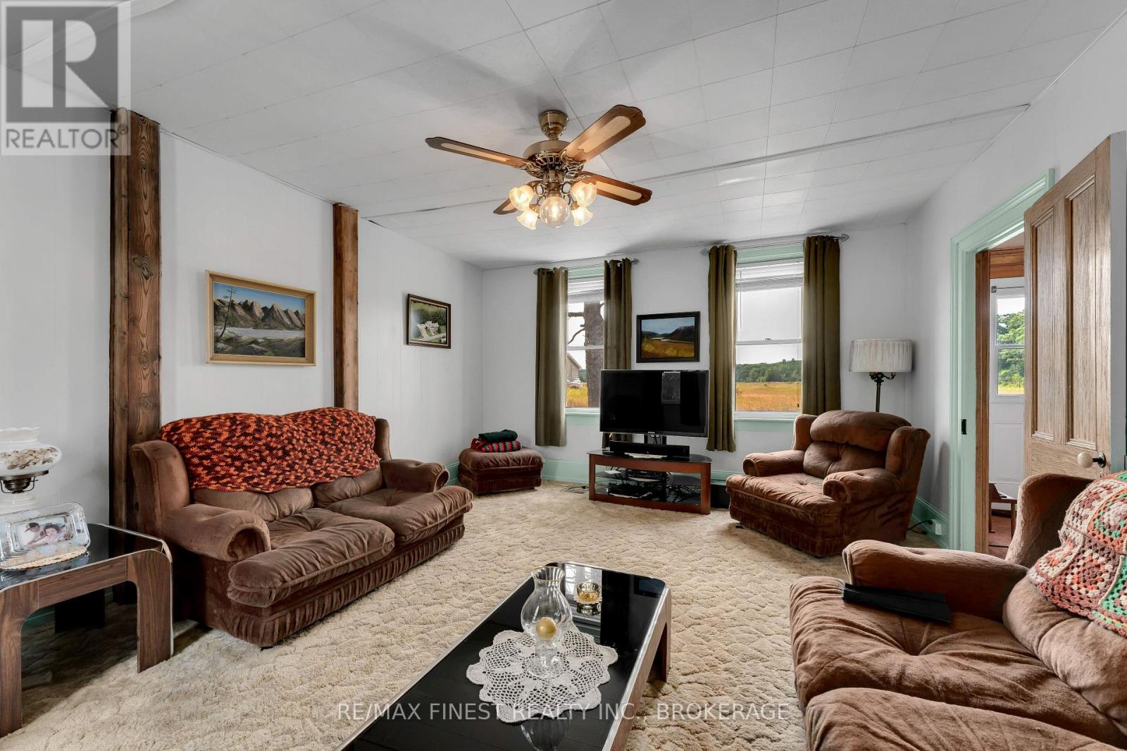 291 Hambly Road, Greater Napanee, Ontario K7R 3K8 - Photo 15 - X12540618