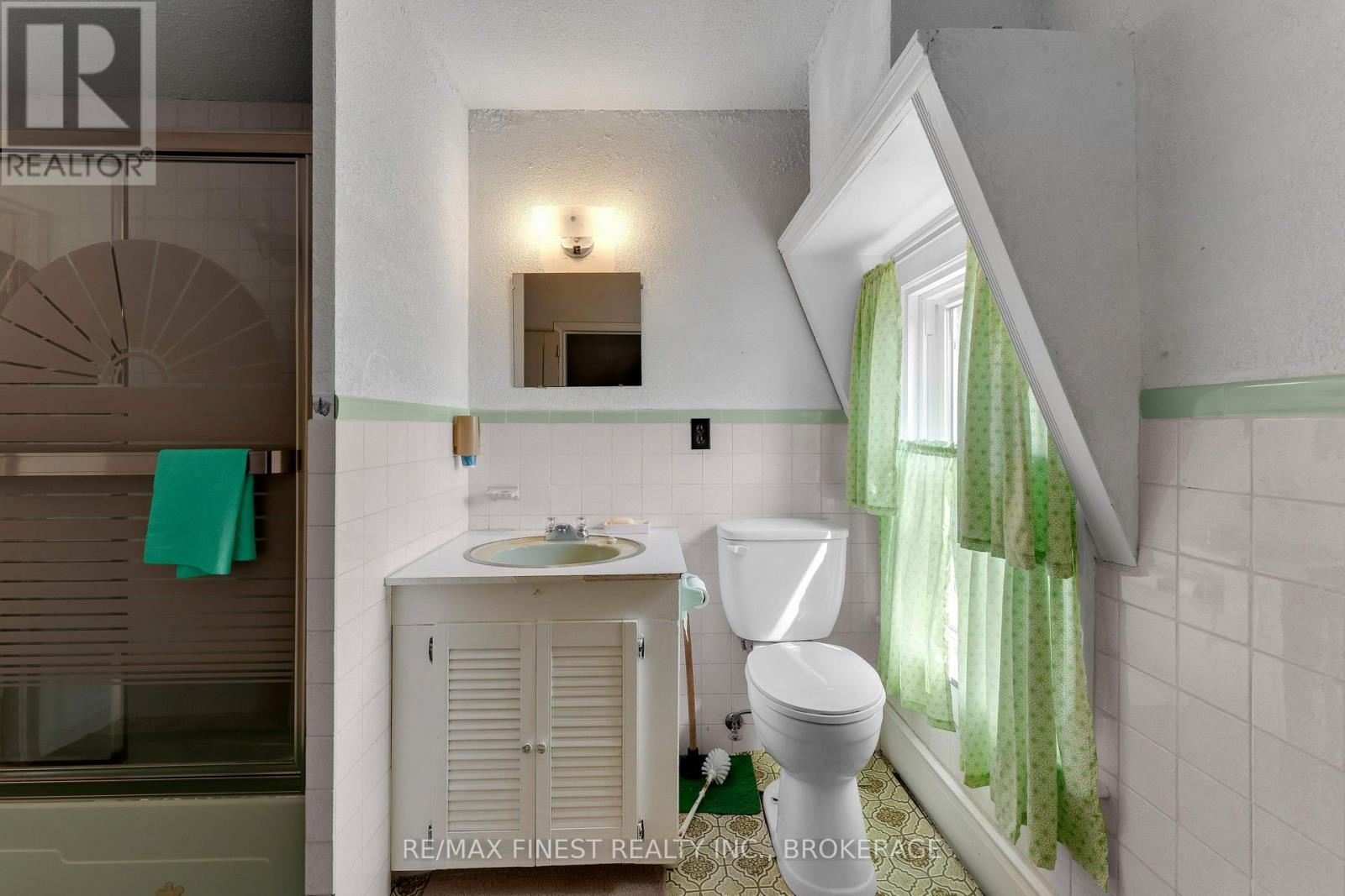 291 Hambly Road, Greater Napanee, Ontario K7R 3K8 - Photo 23 - X12540618