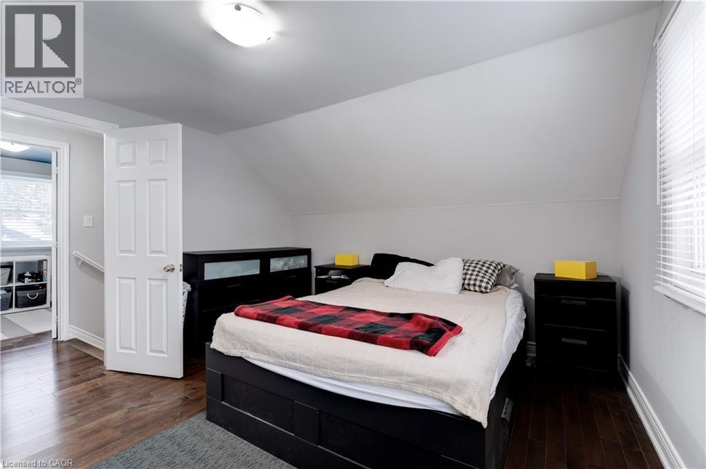 284 Walter Avenue N, Hamilton, Ontario L8H 5R4 - Photo 16 - 40787974