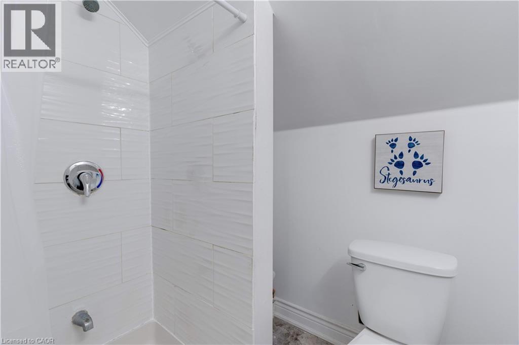 284 Walter Avenue N, Hamilton, Ontario L8H 5R4 - Photo 23 - 40787974