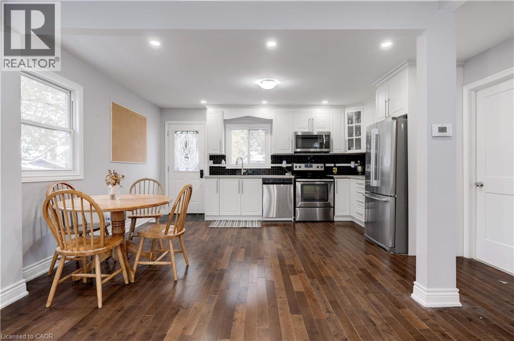 284 Walter Avenue N, Hamilton, Ontario L8H 5R4 - Photo 5 - 40787974