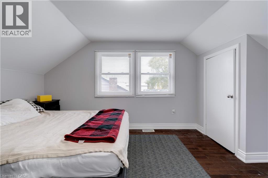 284 Walter Avenue N, Hamilton, Ontario L8H 5R4 - Photo 17 - 40787974