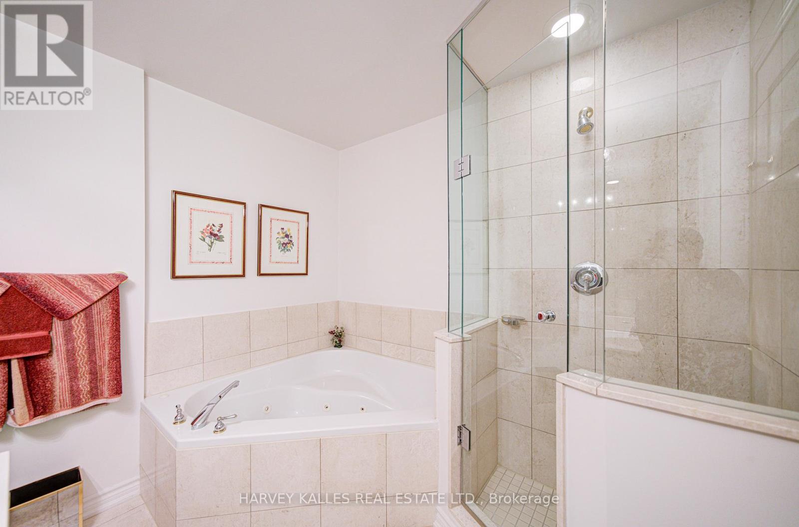 404 - 1 Glen Park, Toronto, Ontario  M6B 4M5 - Photo 25 - C12540244