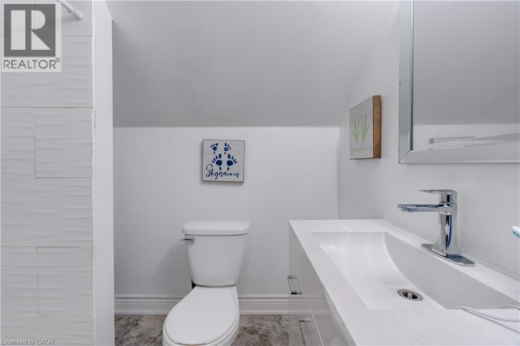 284 Walter Avenue N, Hamilton, Ontario L8H 5R4 - Photo 22 - 40787974