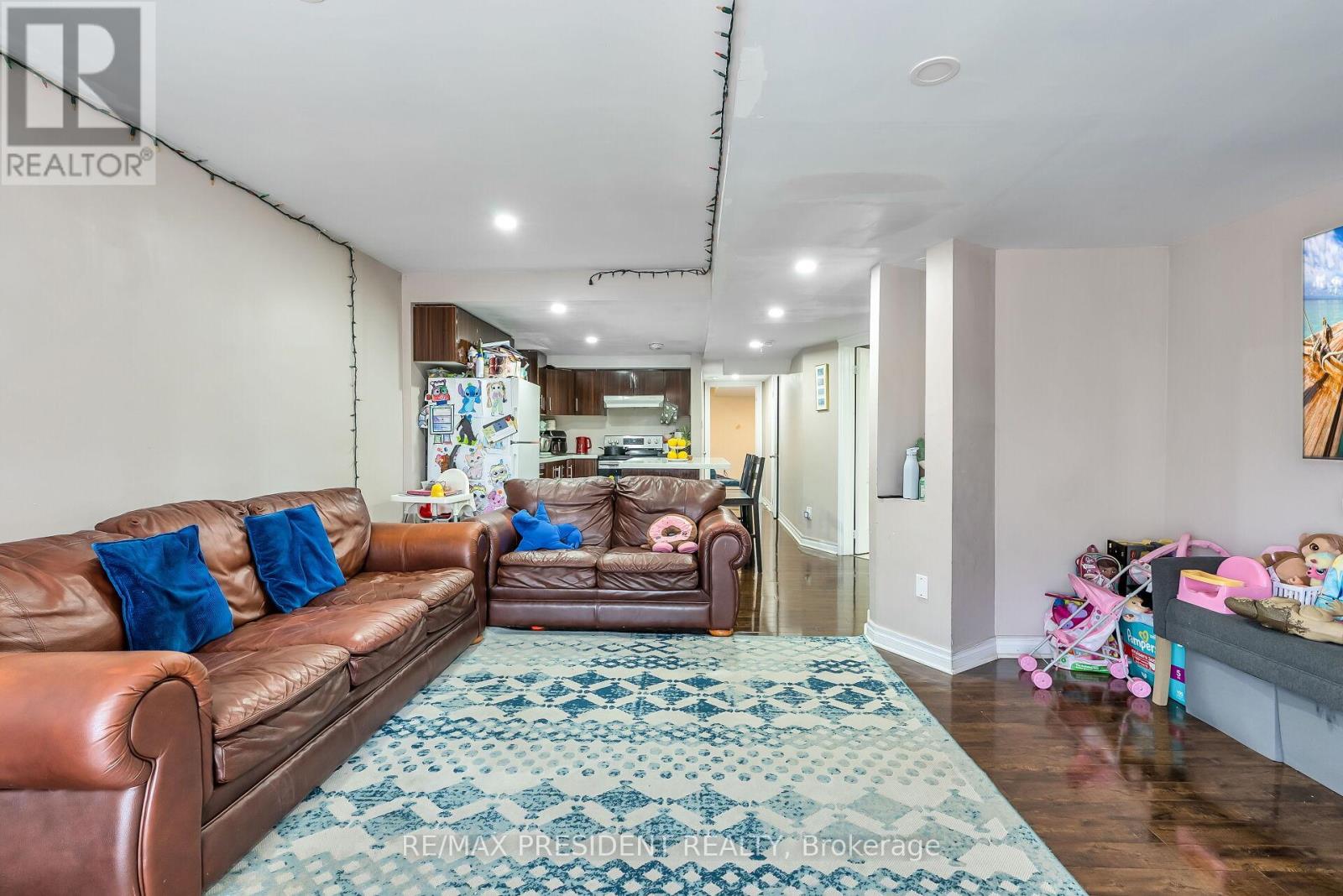 66 Bayhampton Drive, Brampton, Ontario  L6P 2S7 - Photo 34 - W12540222