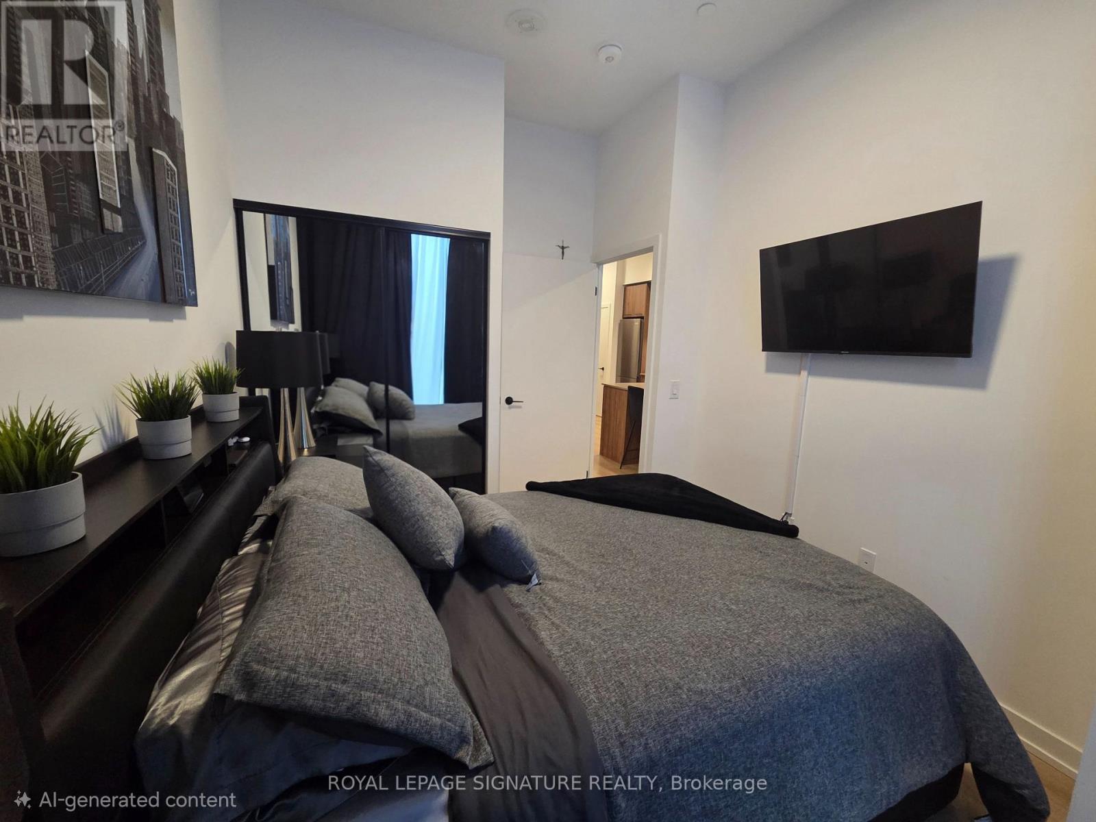 103 - 10 Lagerfeld Drive, Brampton, Ontario  L7A 5L3 - Photo 4 - W12540226