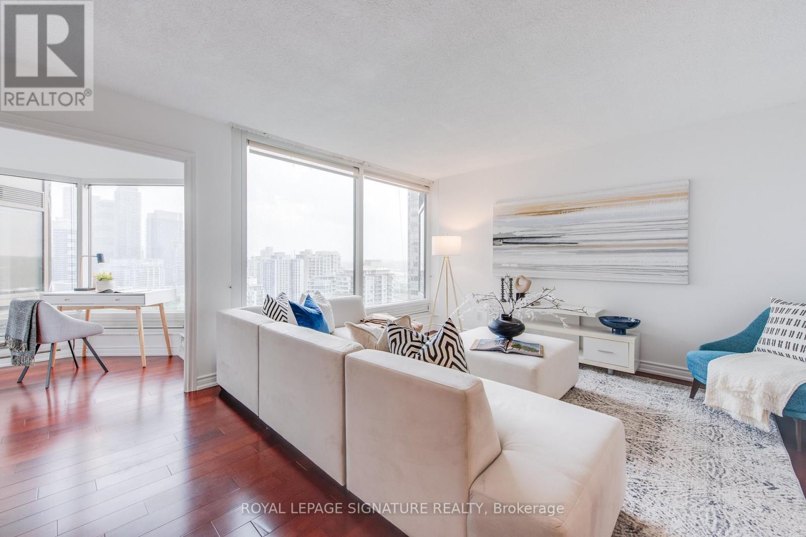 2108 - 1 Palace Pier Court, Toronto, Ontario  M8V 3W9 - Photo 10 - W12540248