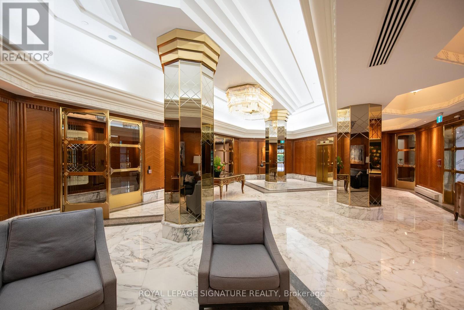 2108 - 1 Palace Pier Court, Toronto, Ontario  M8V 3W9 - Photo 22 - W12540248