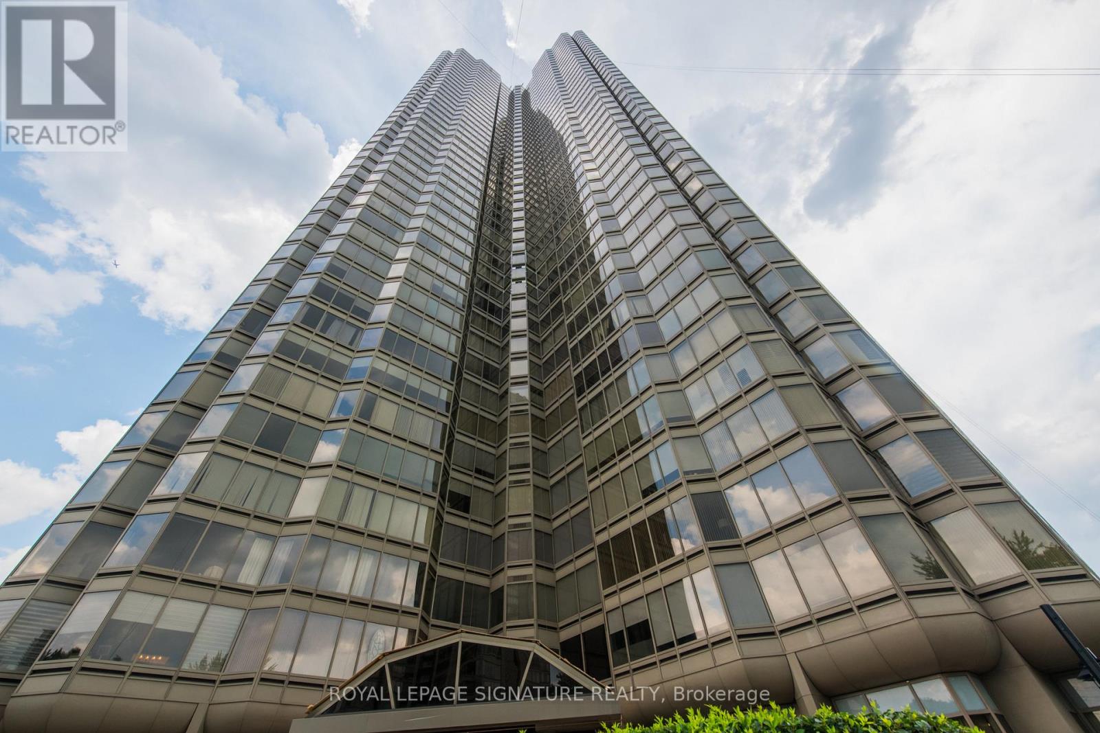 2108 - 1 Palace Pier Court, Toronto, Ontario  M8V 3W9 - Photo 23 - W12540248