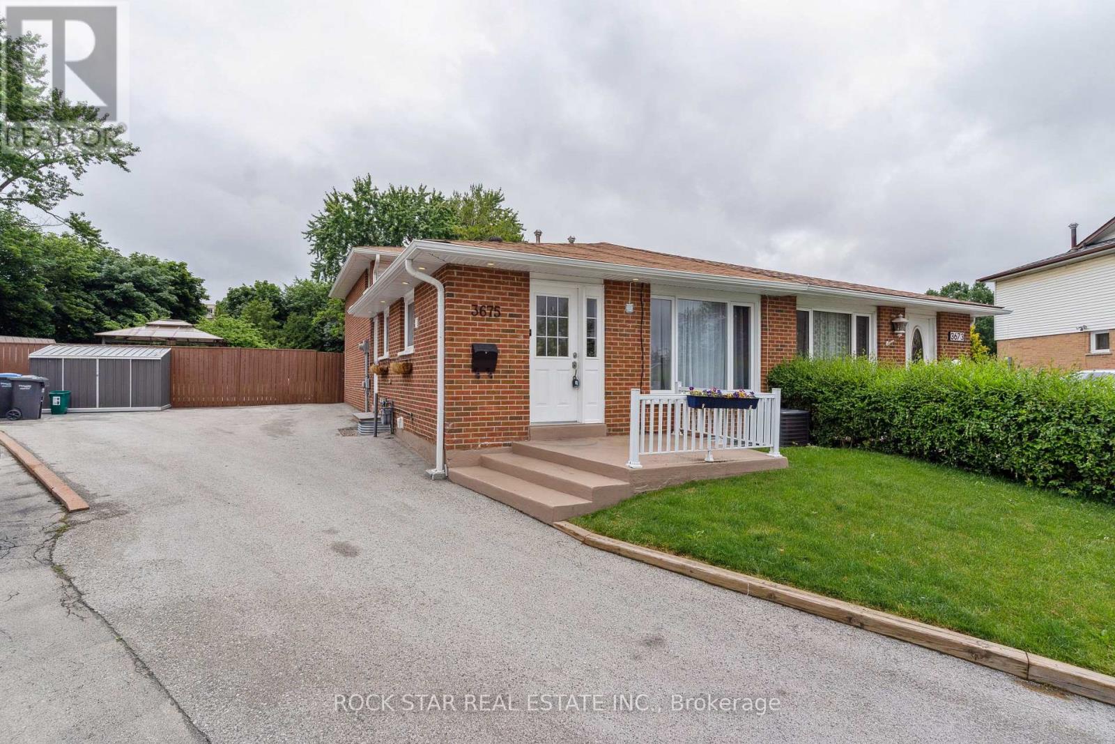 LOWER - 3675 GLENCOLIN COURT, Mississauga, Ontario