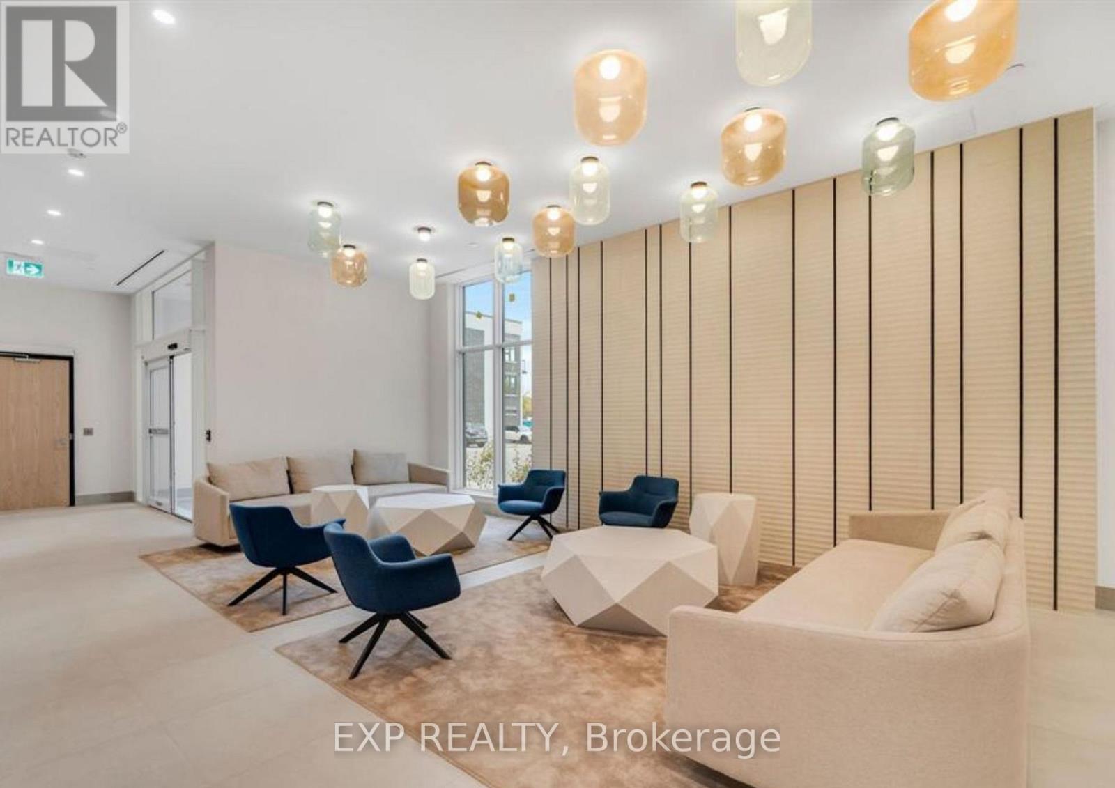 302 - 500 Plains Road E, Burlington, Ontario  L7T 2E1 - Photo 6 - W12540306