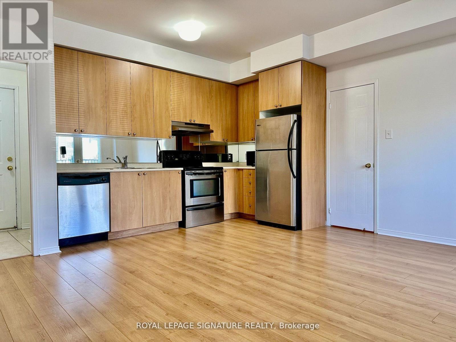 86 - 3088 Eglinton Avenue, Mississauga, Ontario  L5M 8C5 - Photo 6 - W12540312