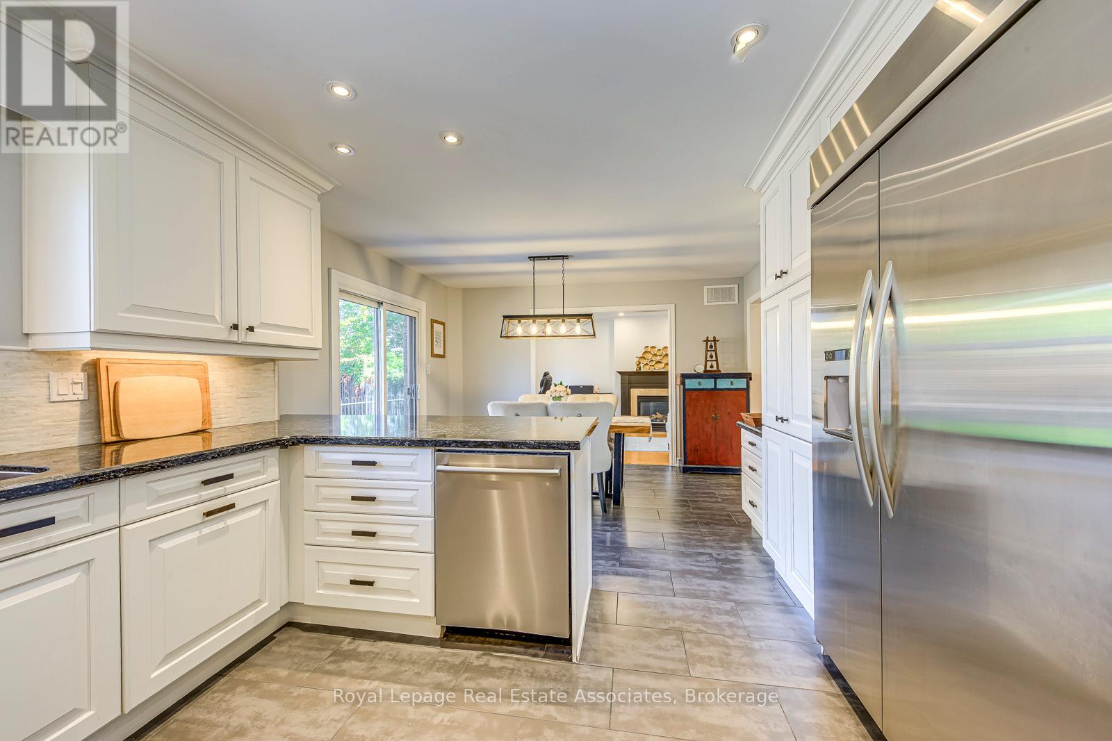 2535 Andover Road, Oakville, Ontario  L6H 6C3 - Photo 15 - W12540332