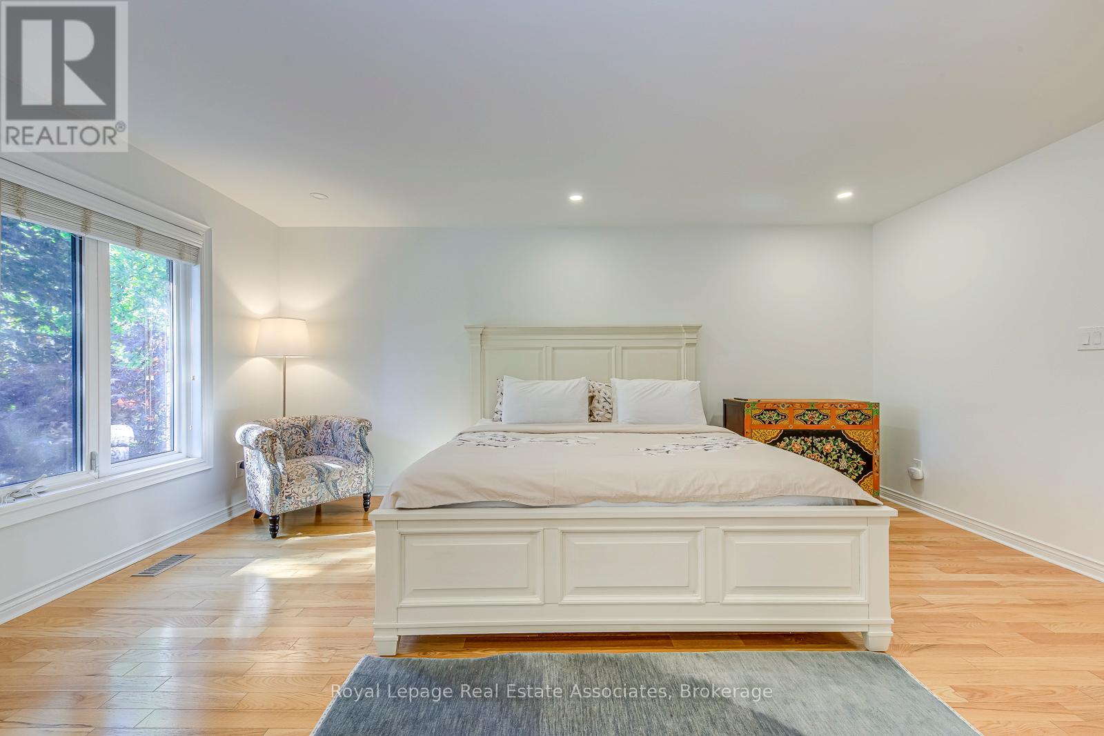 2535 Andover Road, Oakville, Ontario  L6H 6C3 - Photo 25 - W12540332