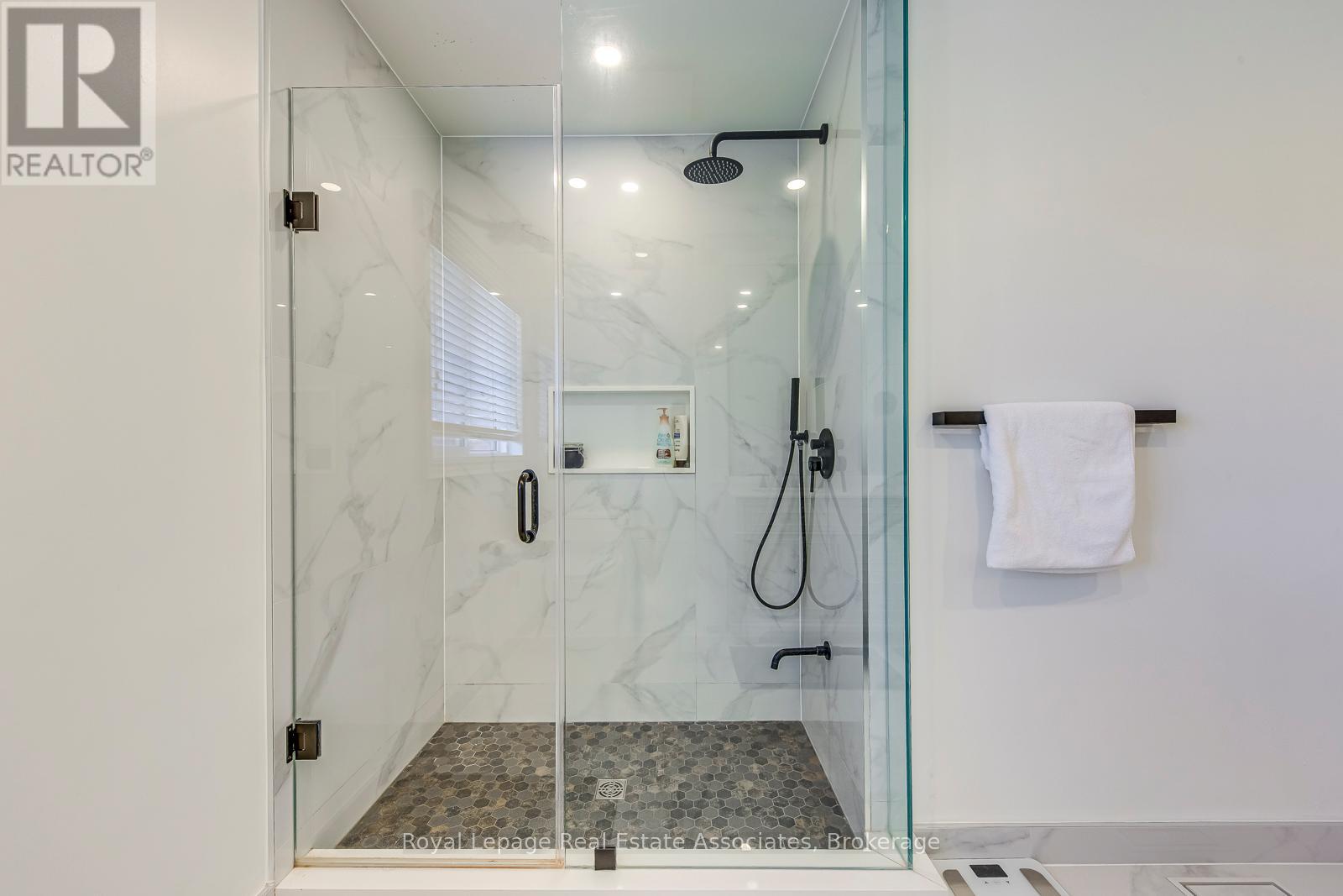 2535 Andover Road, Oakville, Ontario  L6H 6C3 - Photo 28 - W12540332