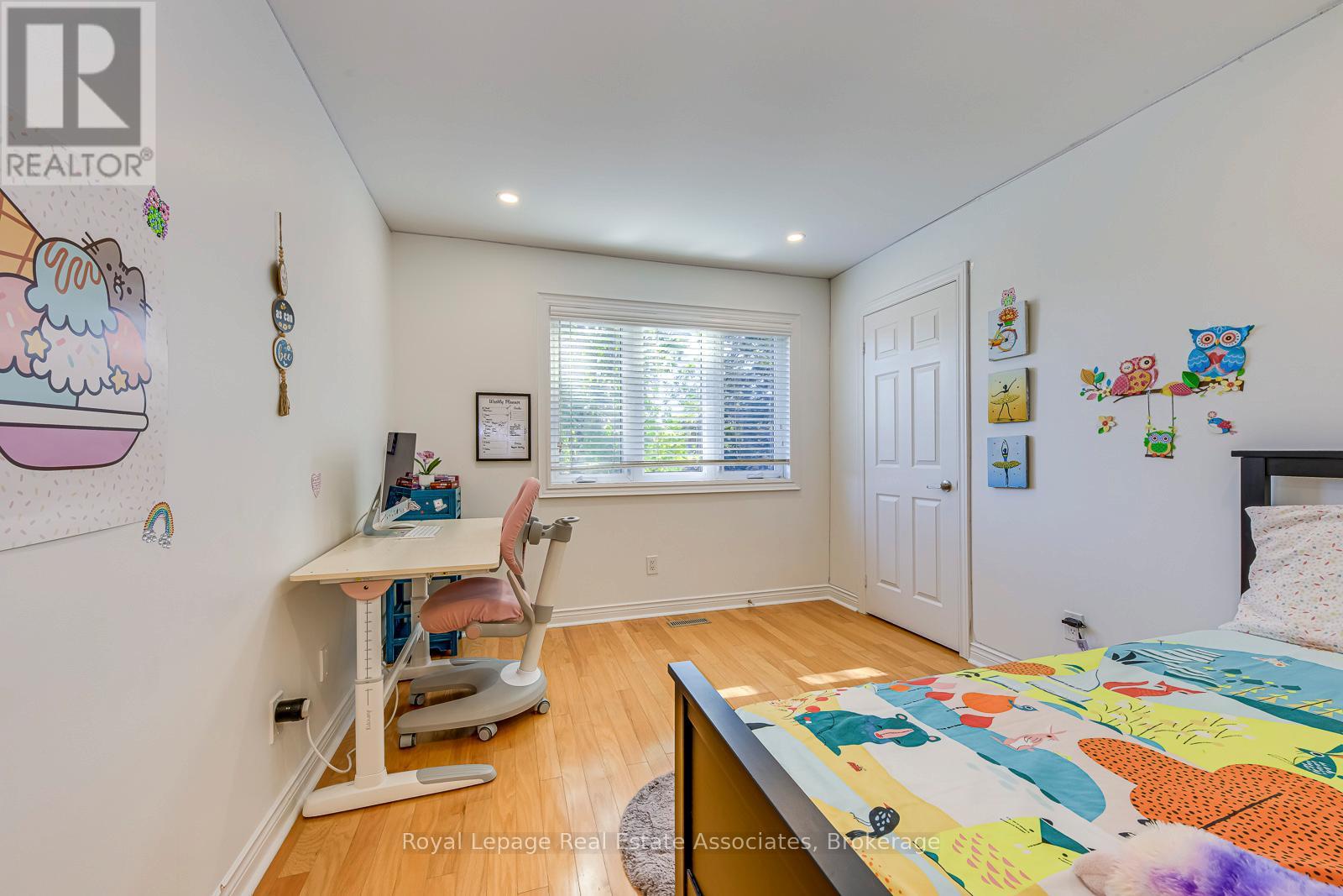 2535 Andover Road, Oakville, Ontario  L6H 6C3 - Photo 32 - W12540332