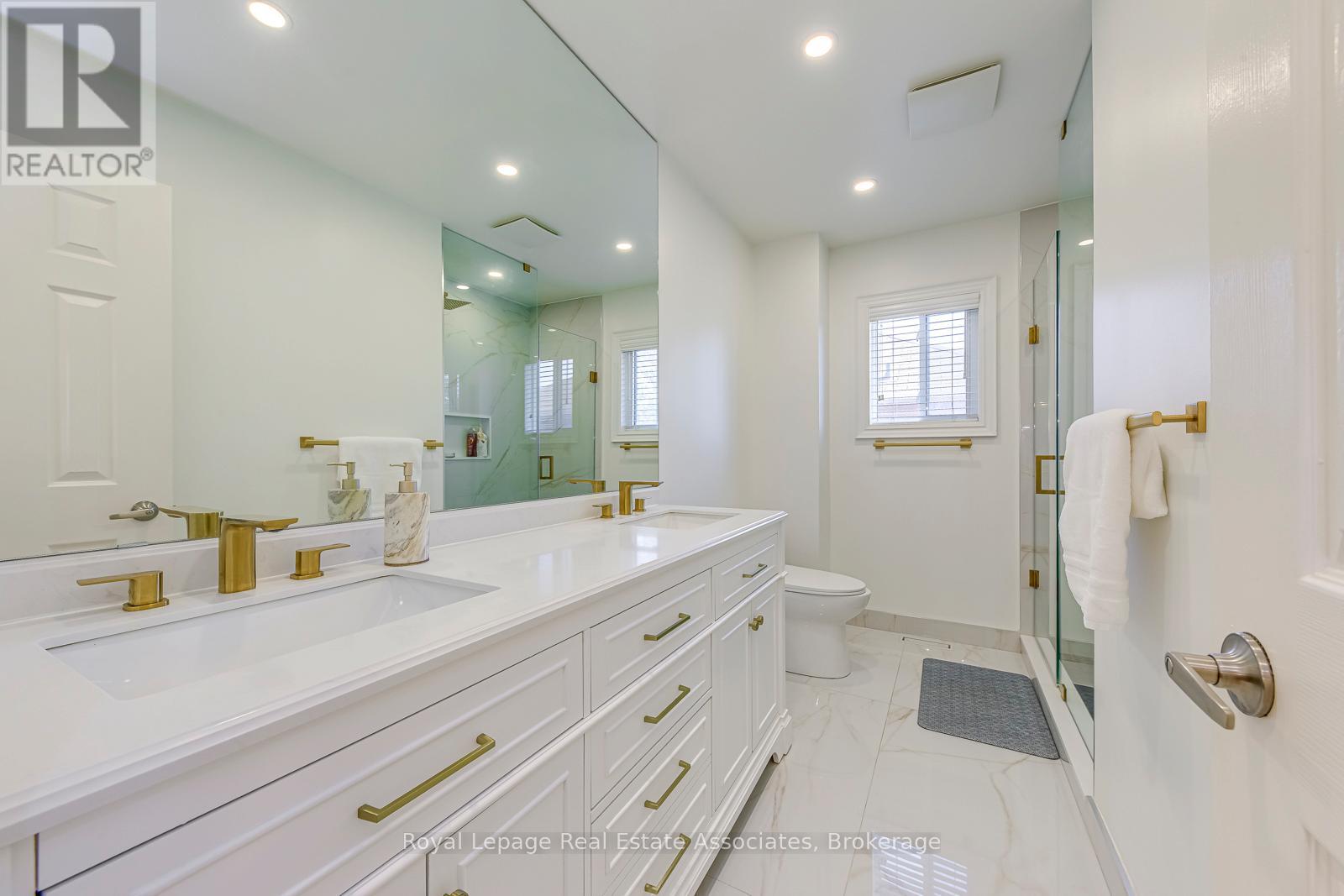 2535 Andover Road, Oakville, Ontario  L6H 6C3 - Photo 34 - W12540332