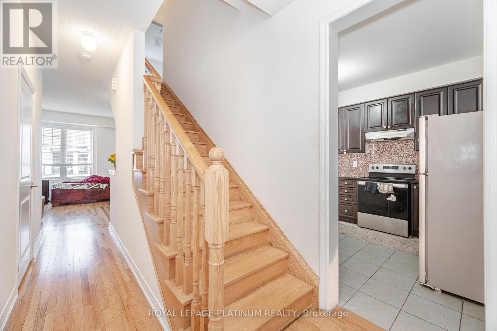 20 Haymarket Drive, Brampton, Ontario  L7A 5C3 - Photo 25 - W12540402