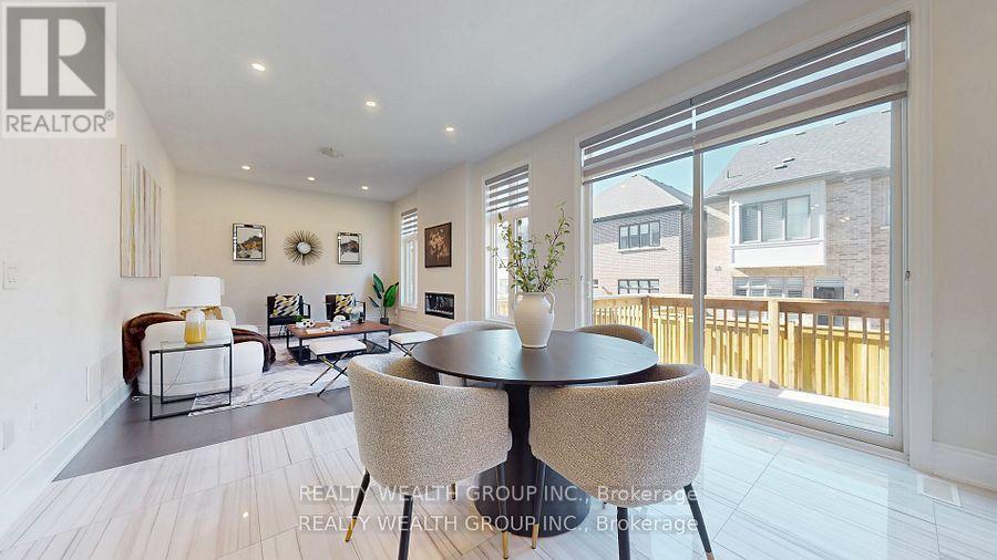 2421 Irene Crescent, Oakville, Ontario  L6H 7C5 - Photo 11 - W12540416