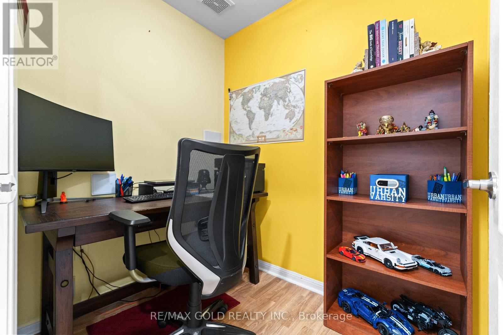 29 Zimmer Street, Brampton, Ontario  L6S 6L9 - Photo 37 - W12540424