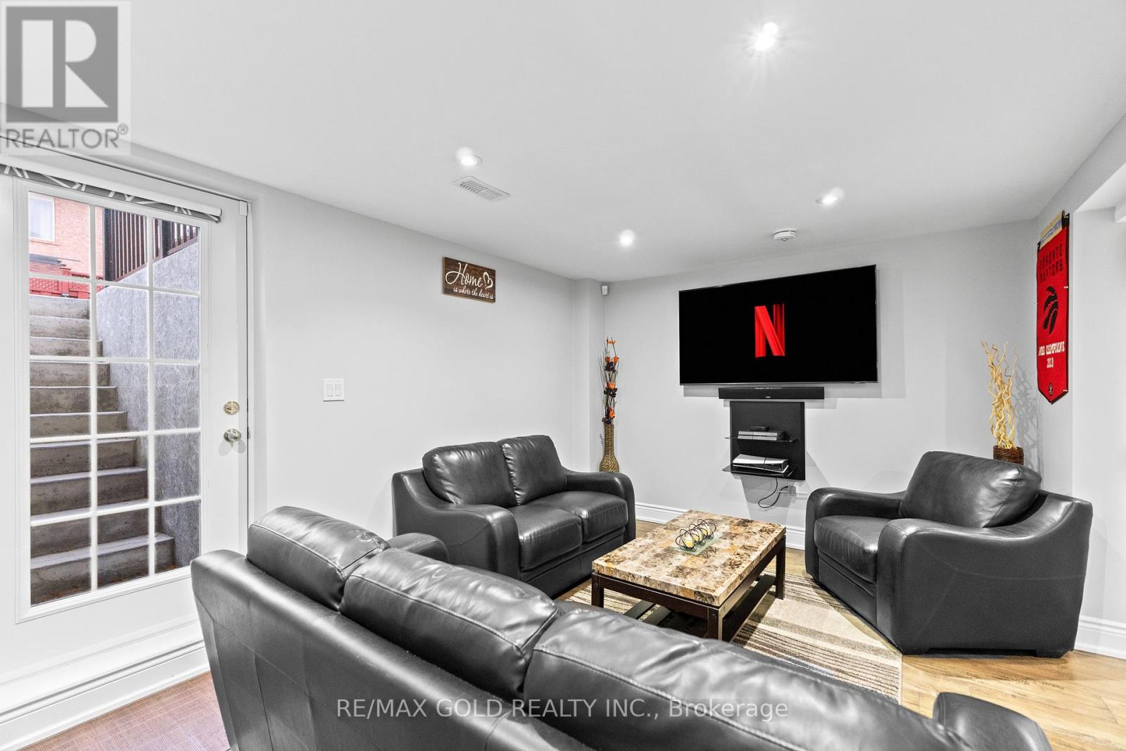 29 Zimmer Street, Brampton, Ontario  L6S 6L9 - Photo 40 - W12540424