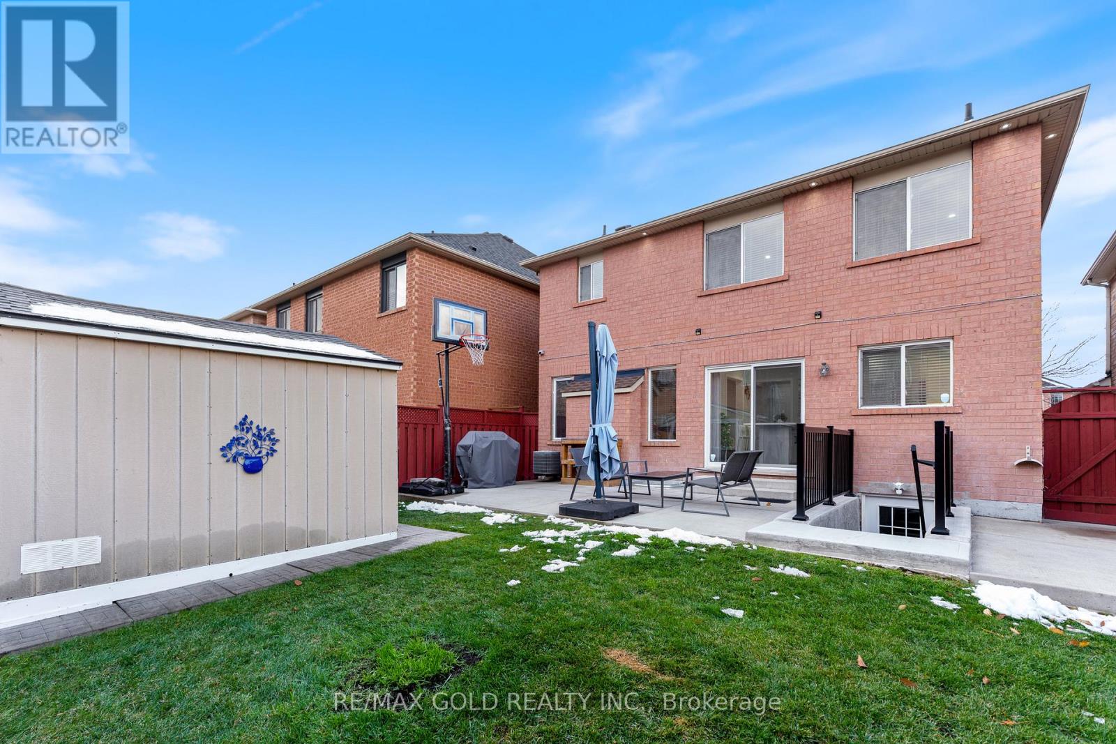 29 Zimmer Street, Brampton, Ontario  L6S 6L9 - Photo 50 - W12540424