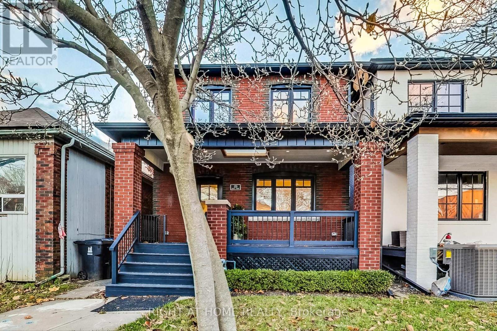 170 FIFTH STREET, Toronto, Ontario