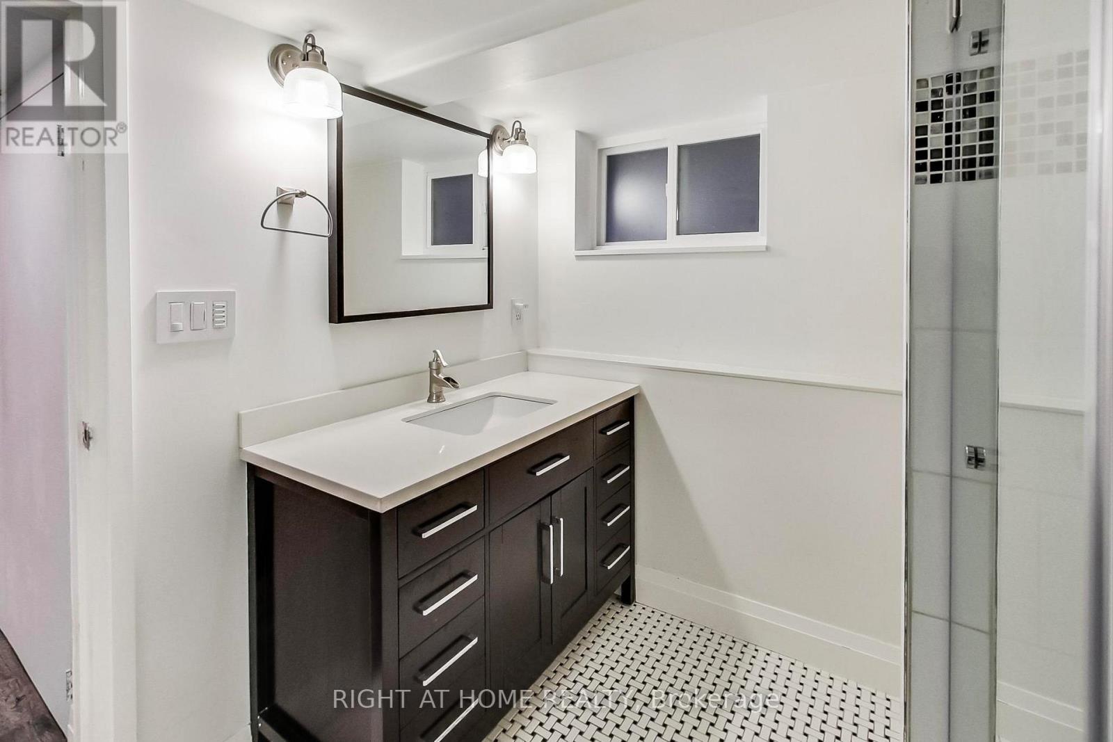 170 Fifth Street, Toronto, Ontario  M8V 2Z7 - Photo 20 - W12540456