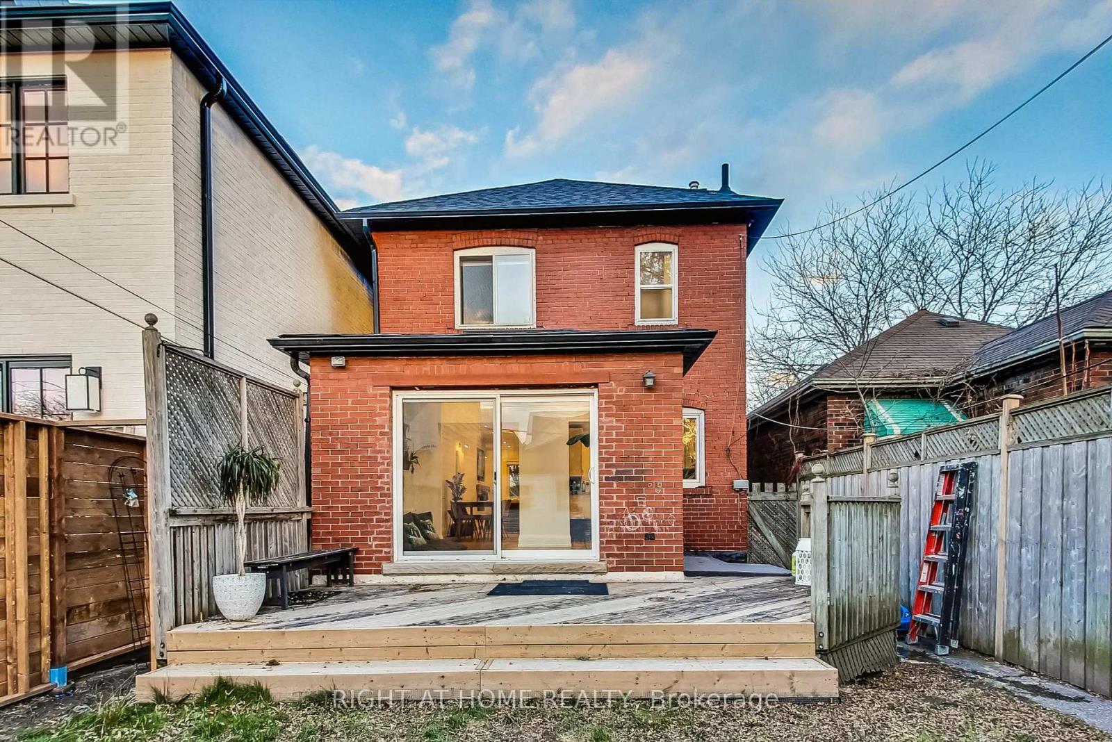 170 Fifth Street, Toronto, Ontario  M8V 2Z7 - Photo 26 - W12540456