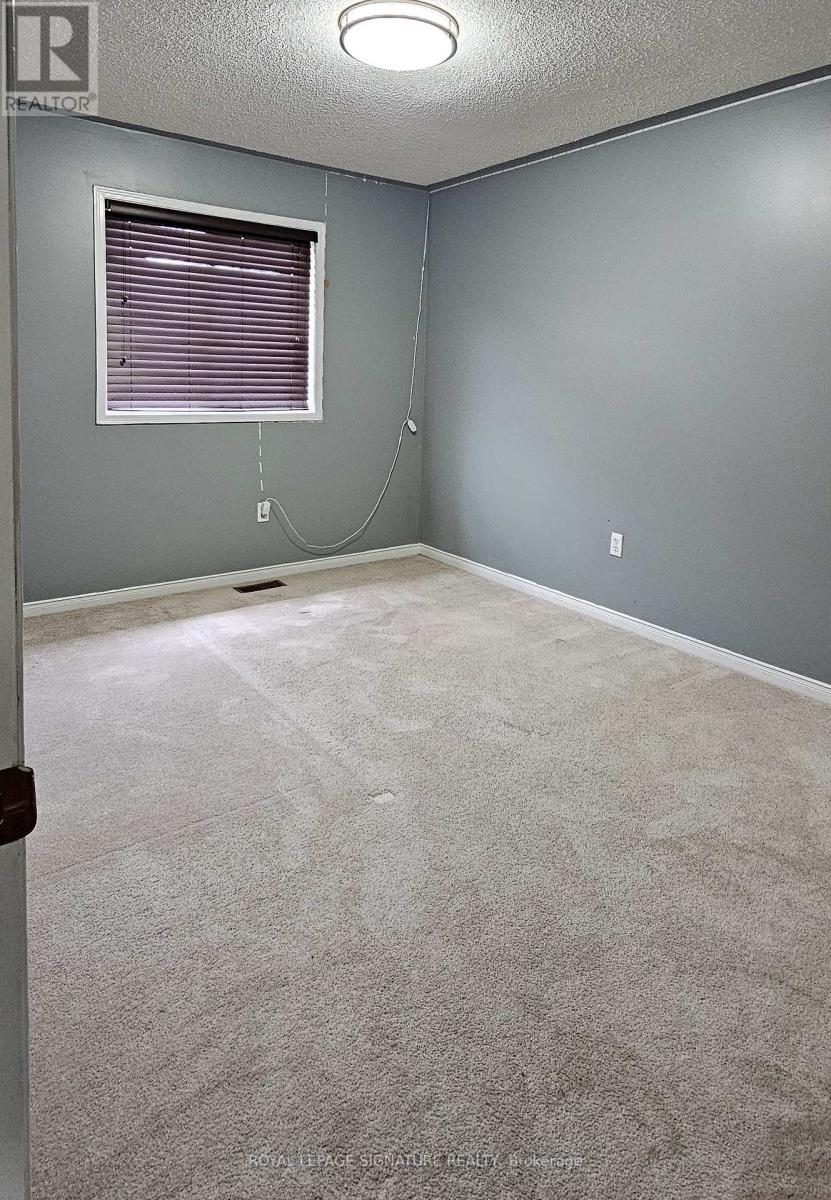 3085 Wrigglesworth Crescent, Mississauga, Ontario  L5M 6W6 - Photo 11 - W12540480