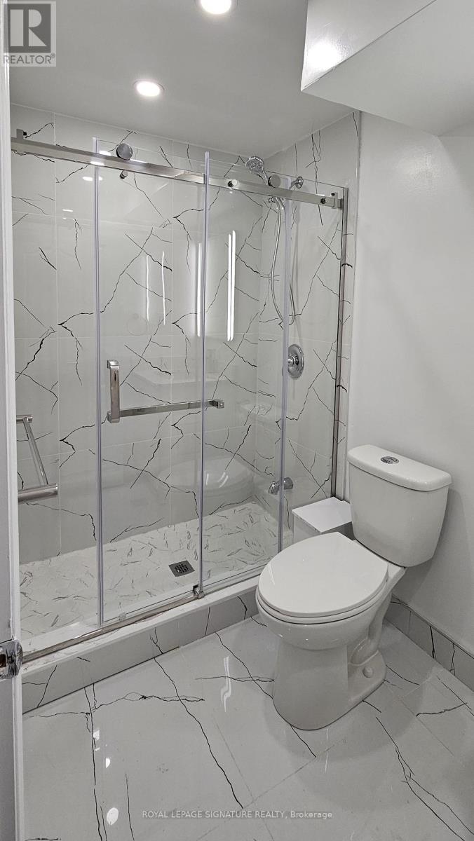 3085 Wrigglesworth Crescent, Mississauga, Ontario  L5M 6W6 - Photo 16 - W12540480