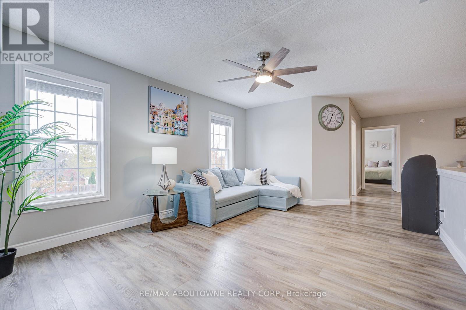 314 - 1460 Bishops Gate, Oakville, Ontario  L6M 4N5 - Photo 15 - W12540514