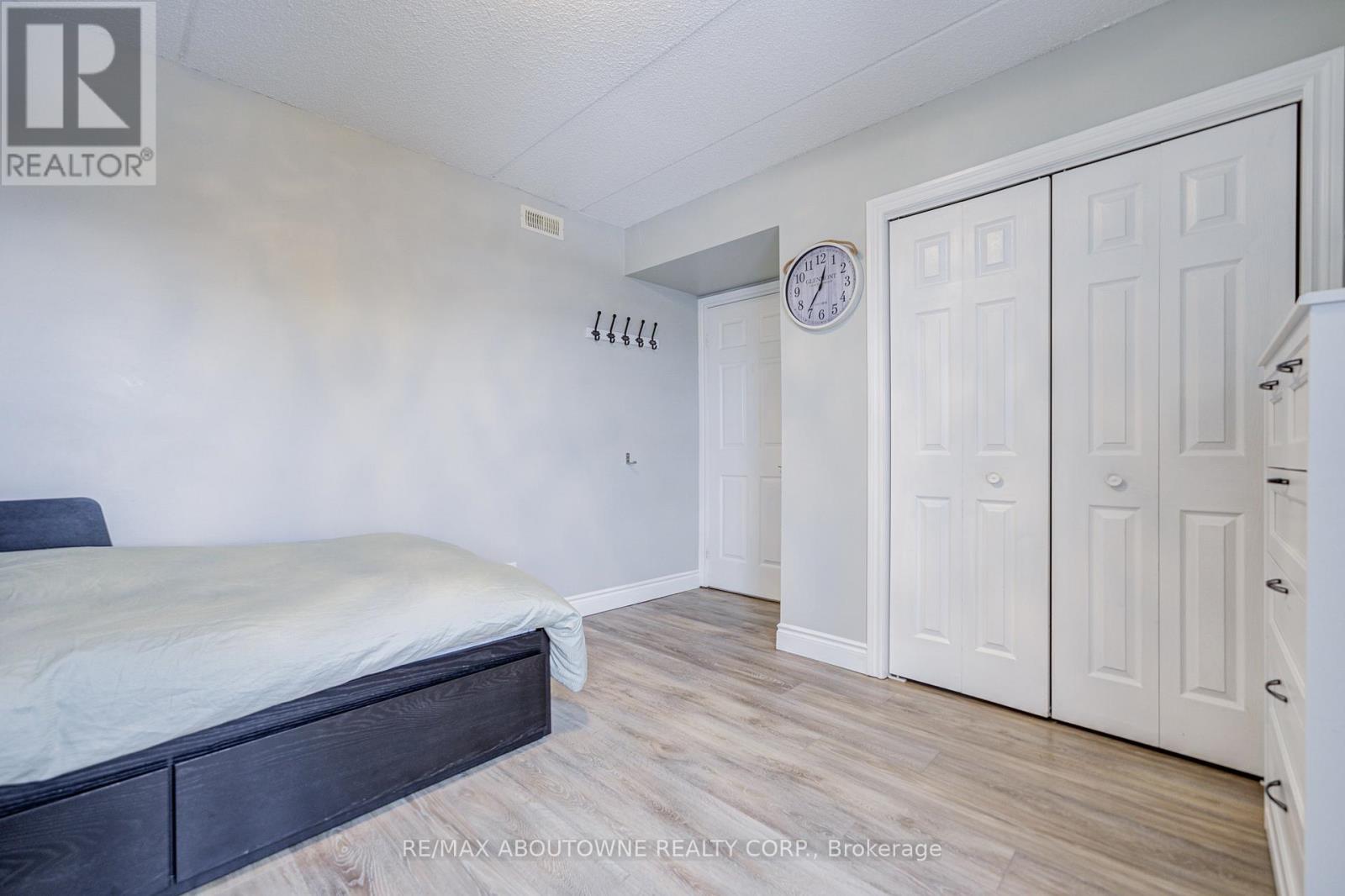 314 - 1460 Bishops Gate, Oakville, Ontario  L6M 4N5 - Photo 21 - W12540514