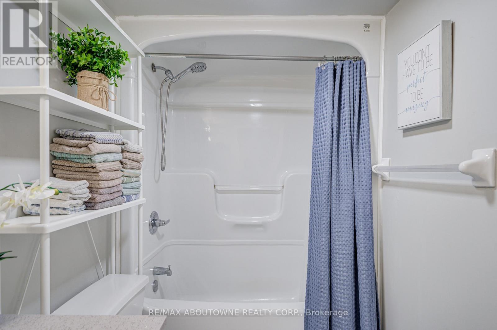 314 - 1460 Bishops Gate, Oakville, Ontario  L6M 4N5 - Photo 31 - W12540514